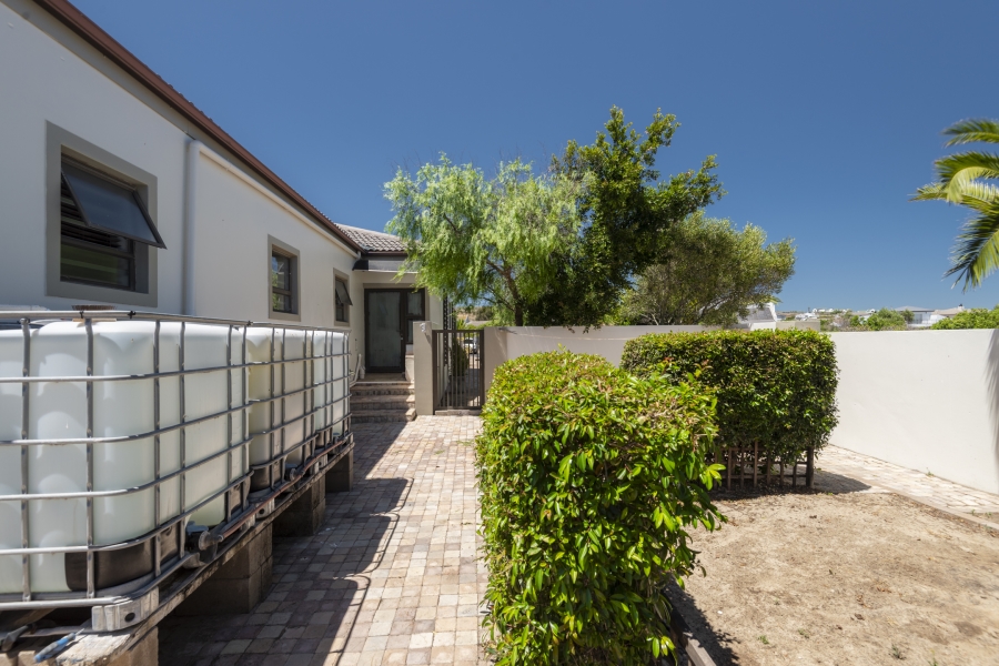 4 Bedroom Property for Sale in Country Club Western Cape